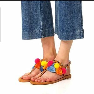 Rebecca Minkoff Estelle pom pom sandals size 5.5